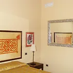 מלון Garden 4*